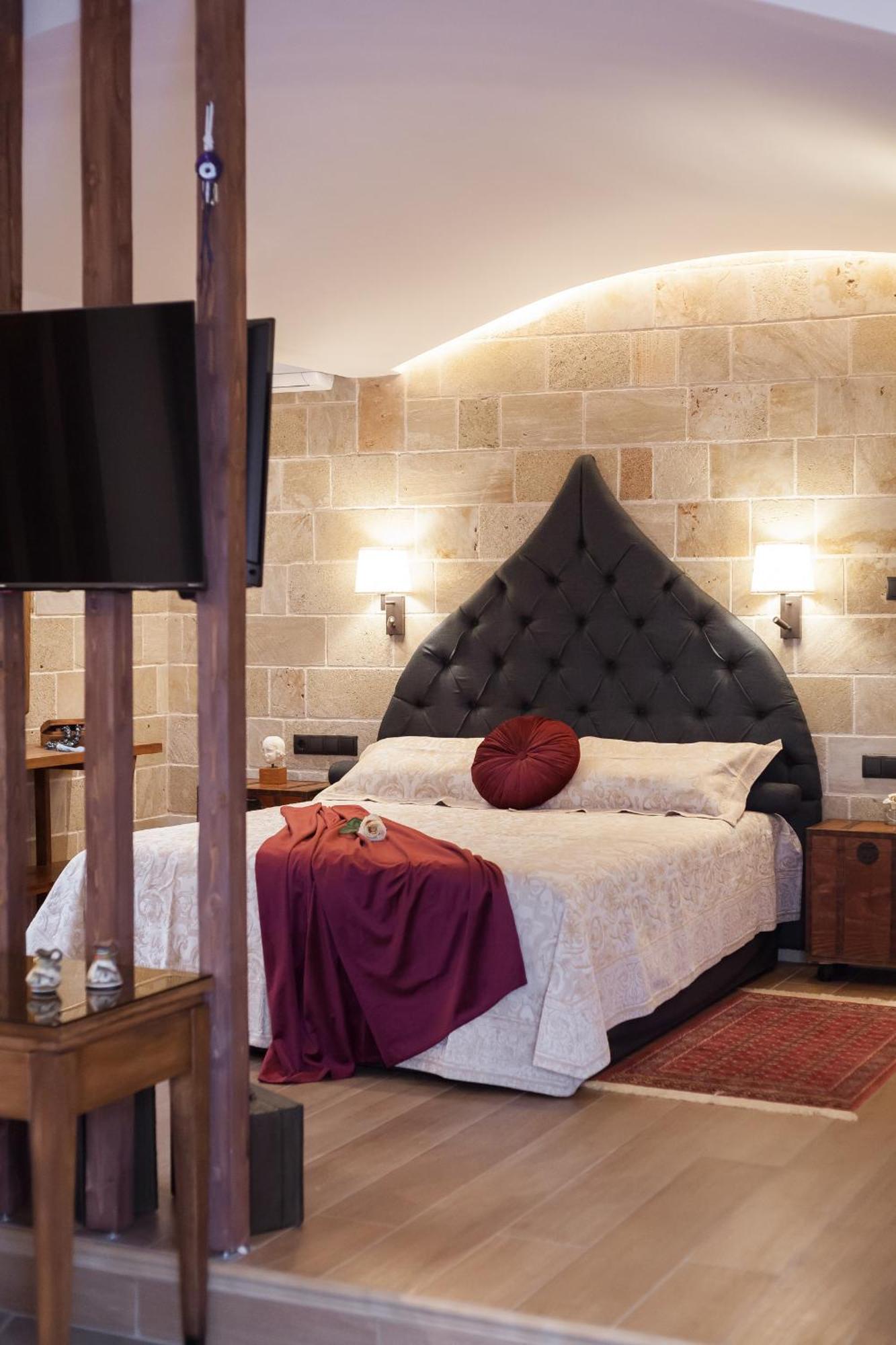 Utopia Luxury Suites - Old Town Родос Экстерьер фото