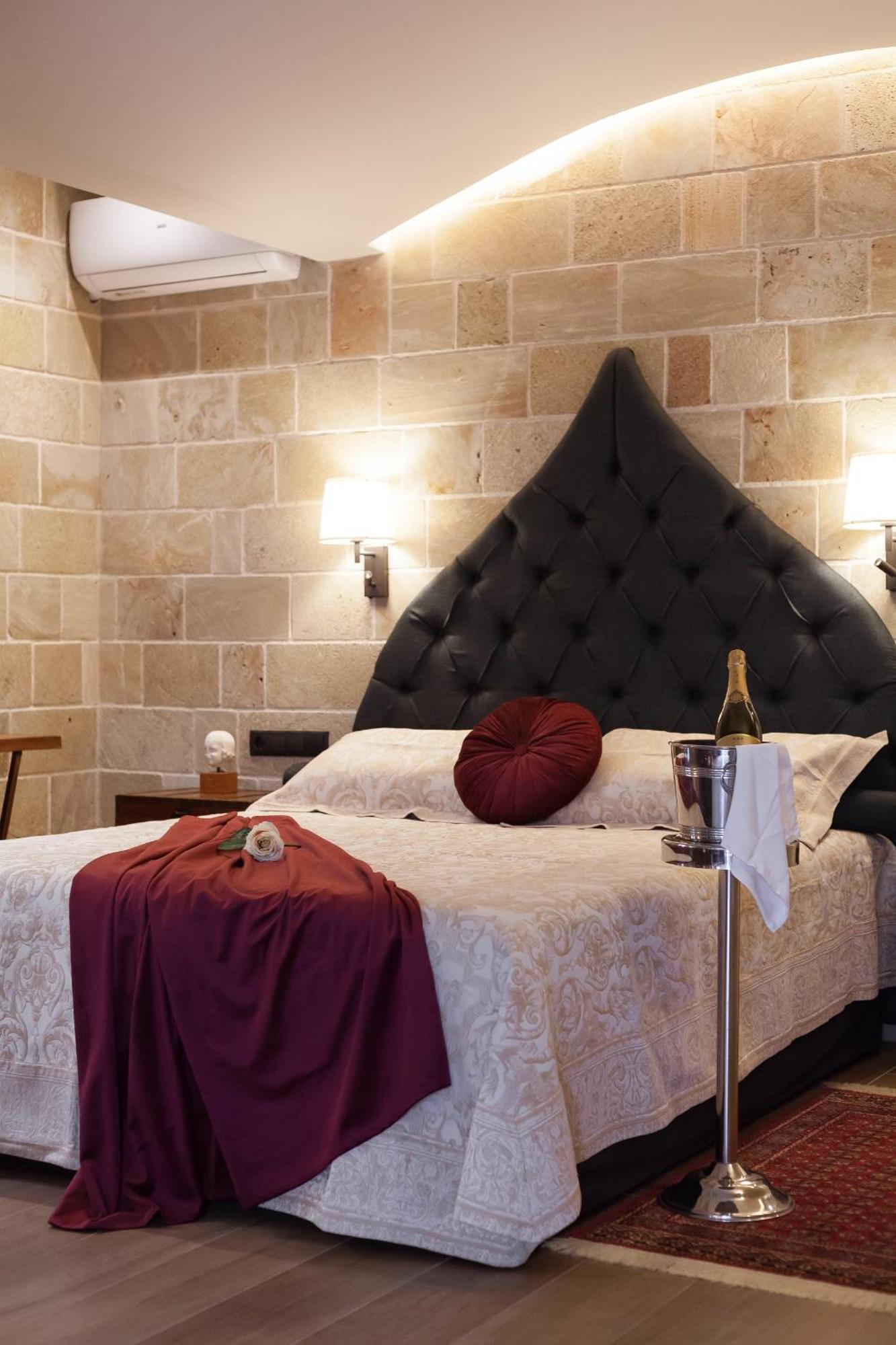 Utopia Luxury Suites - Old Town Родос Экстерьер фото