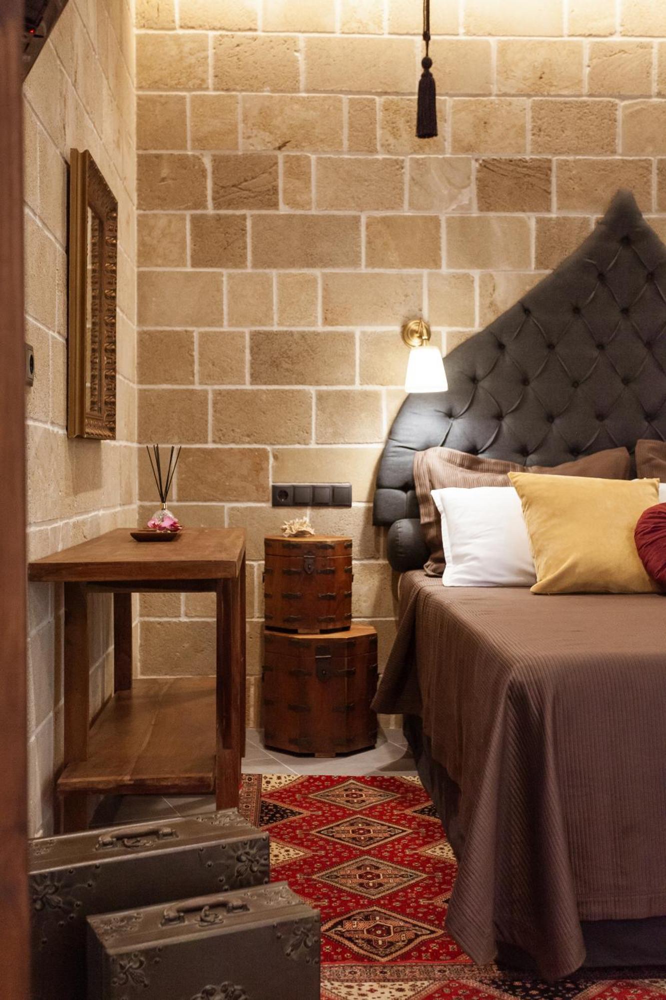 Utopia Luxury Suites - Old Town Родос Экстерьер фото