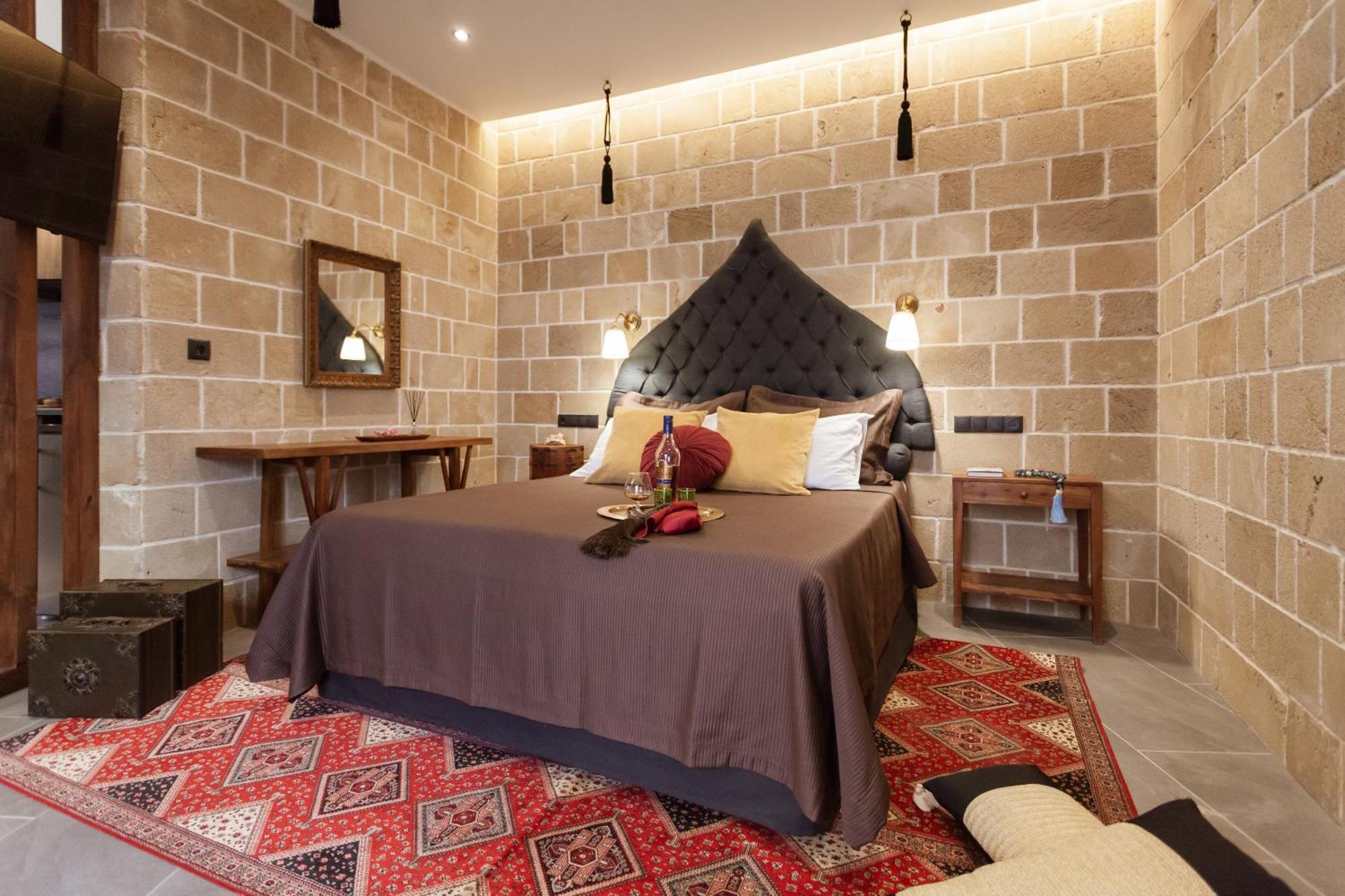 Utopia Luxury Suites - Old Town Родос Экстерьер фото
